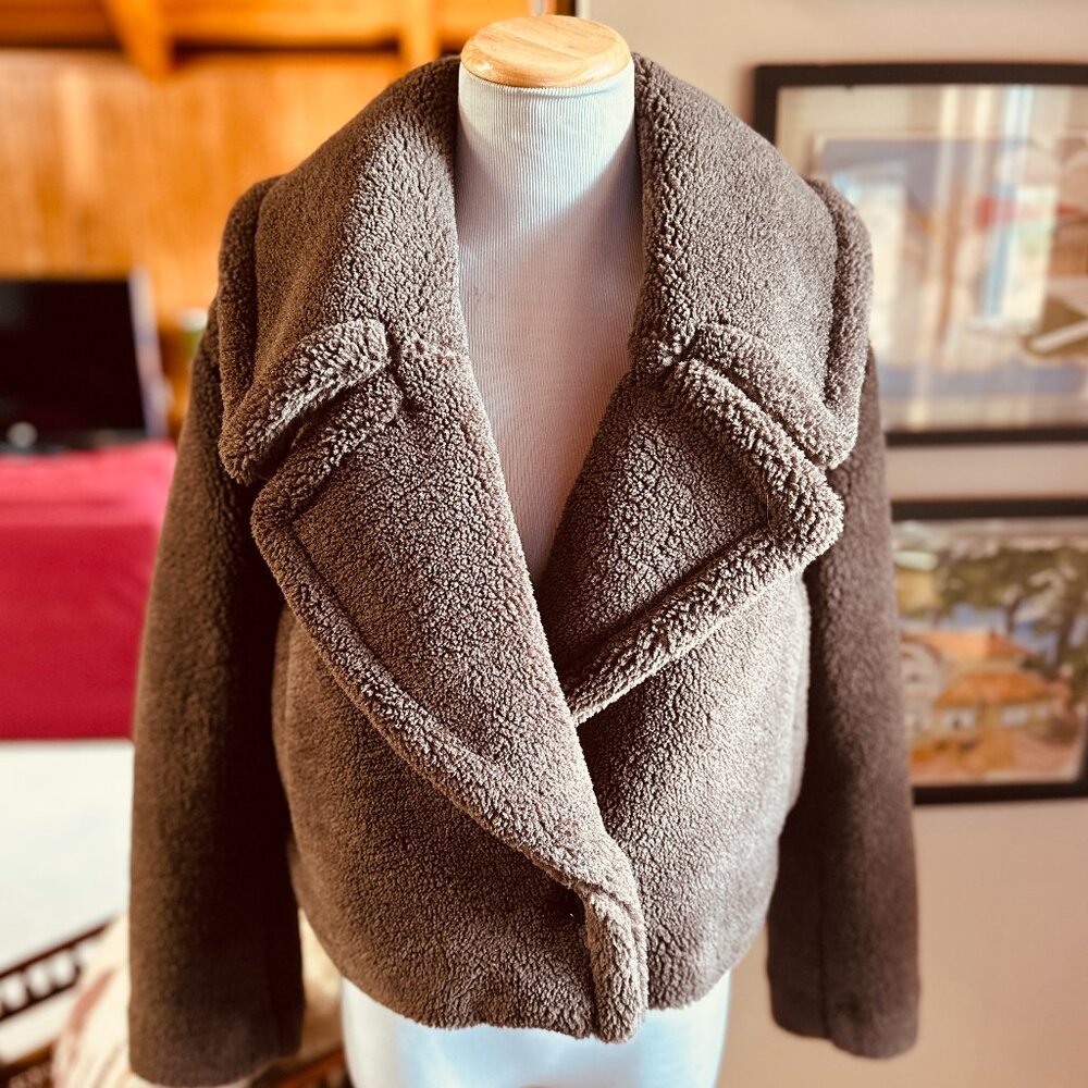 NWT – BANANA REPUBLIC Chocolate Brown Teddy Cropped Jacket/Coat – XS Petite